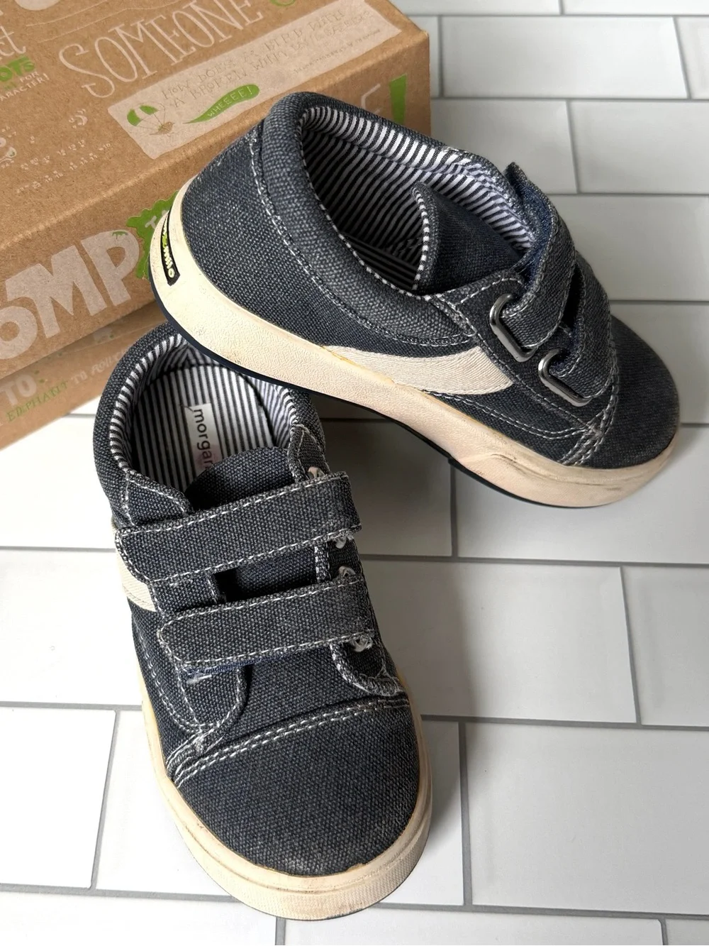 9💙 Morgan & Milo Toddler Boy Miles Double V Shoe Navy Blue Denim Velcro Sneakers